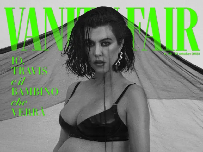 Kourtney Kardashian tregon barkun e rrumbullakosur me një palë sytjena lëkure dhe të brendshme në fotosesionin e “Vanity Fair Italy”