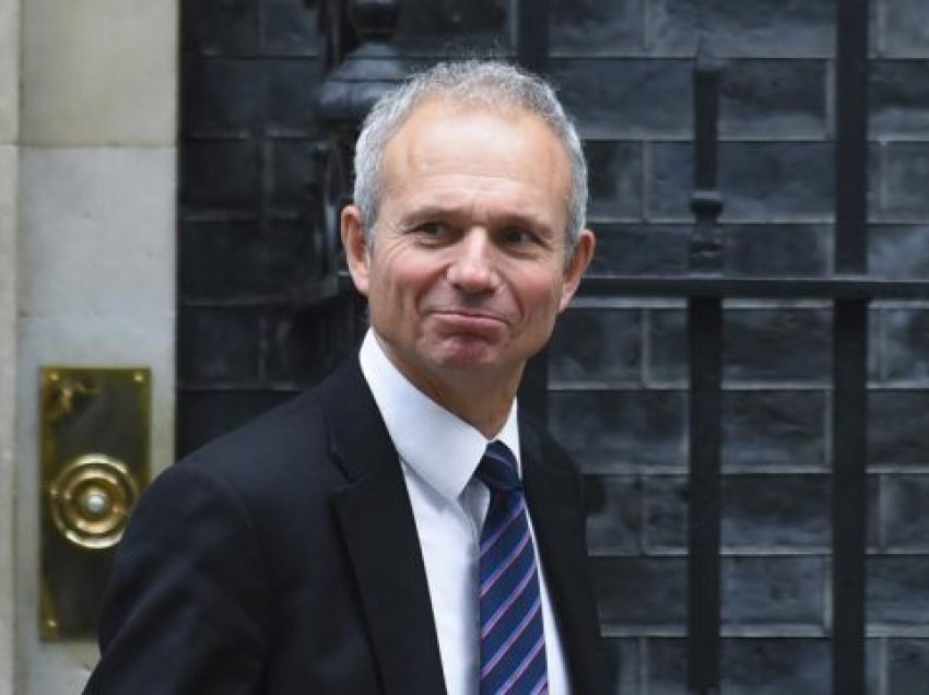 Lidington: Rrëfimet për shkëmbimin e territoreve s’ndihmuan, kufijtë e Kosovës duhet të pranohen