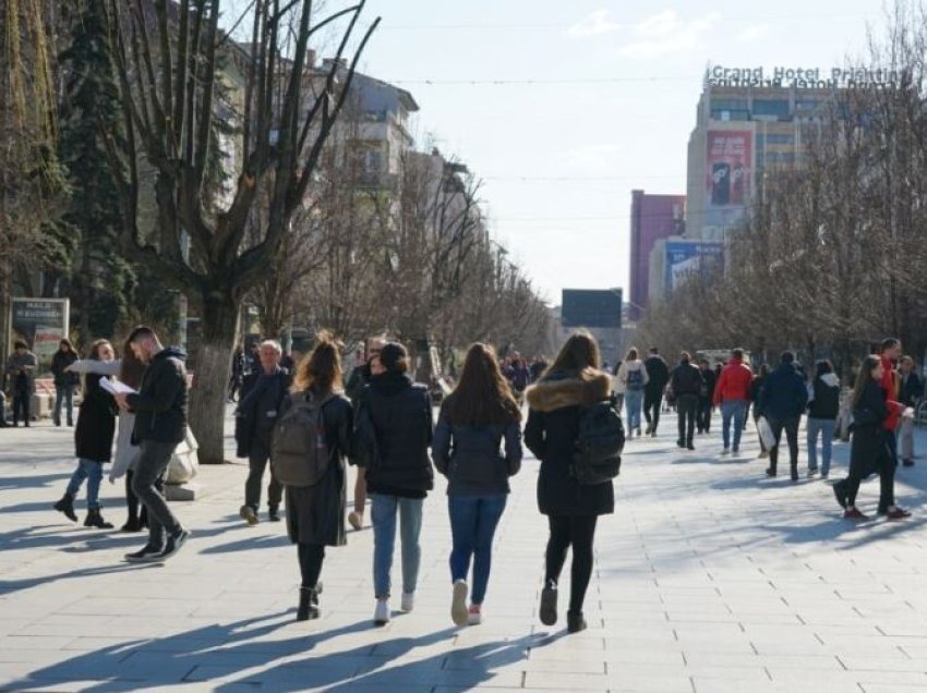 “Jemi edhe më keq”- Mbi gjysma e familjeve në Kosovë s’i përballojnë shpenzimet e papritura