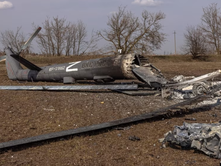 Ukraina thotë se ka sulmuar me sukses bazat ajrore ruse në Luhansk dhe Zaporizhja