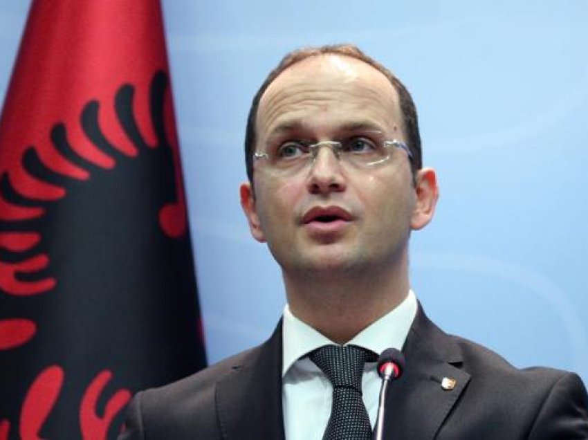 Bushati: Serbinë duhet ta shohim me sytë e Kosovës