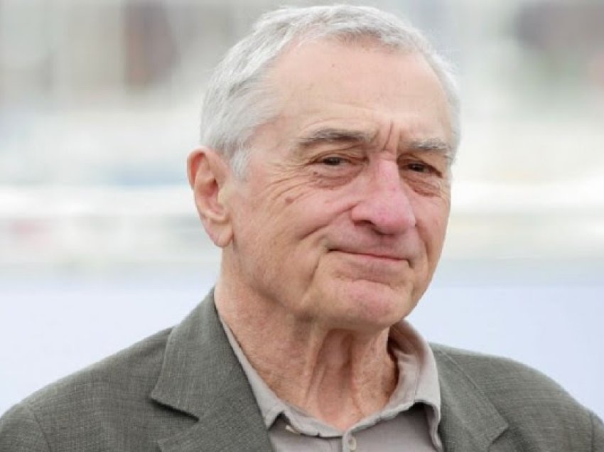 Robert De Niro tregon si ia del si baba në moshën 81-vjeçare