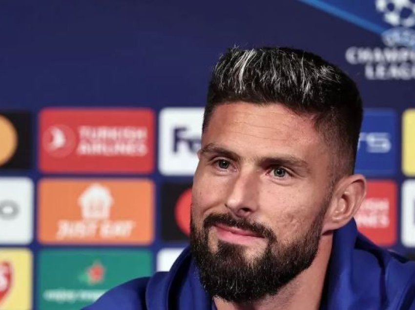 Giroud kthehet në Paris dhe kërkon golin