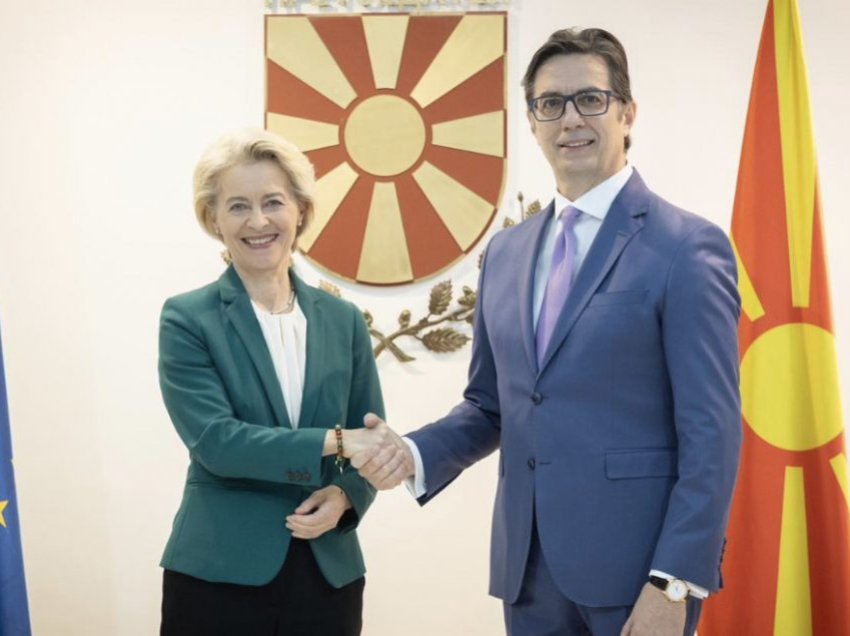 Presidenti Pendarovski takohet me kryetaren e KE-së, Von der Leyen