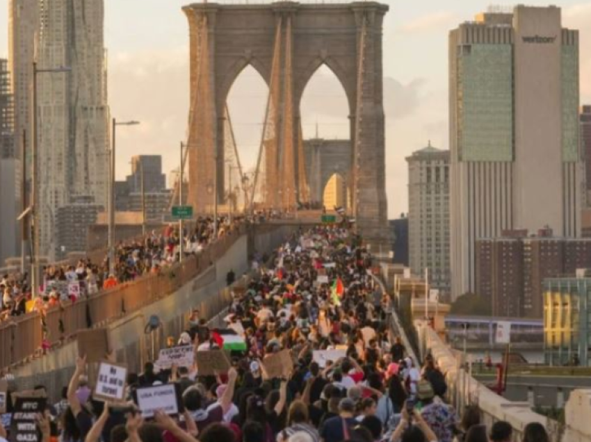 Ura e Bruklinit mbyllet për shkak të protestave pro-palestineze