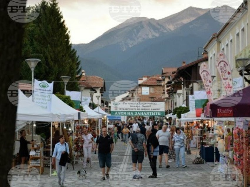 Përfundon turizmi veror në qytetin e Banskos