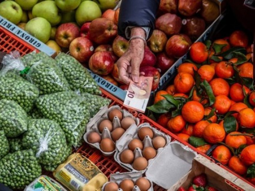 Rreziku nga pesticidet në frutat serbe, konsumatorët në Kosovë të shqetësuar