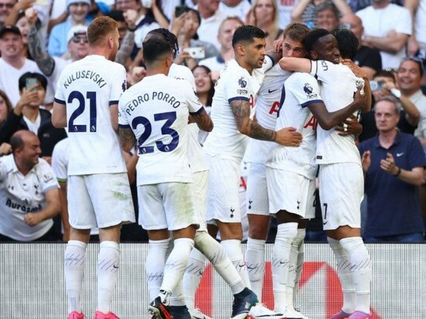 Galatasaray huazon mesfushorin e Tottenham