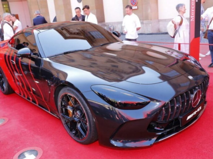 Mercedes-AMG GT Concept E Performance prezanton modelin hibrid plug-in me 800 kuaj/fuqi