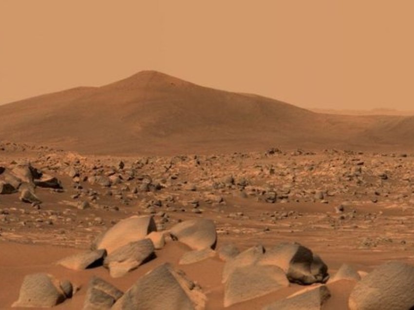 Planeti Mars me stinë/ Shkencëtarët publikojnë studimin: Planeti i Kuq kishte një klimë ciklike