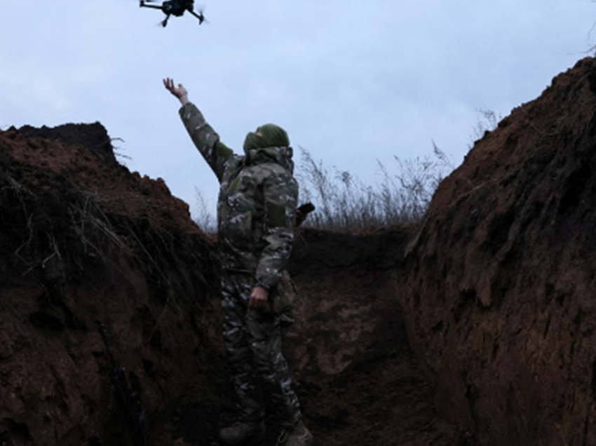 Ukraina po teston dronë me Inteligjencë Artificiale për të rritur sulmet ndaj anijeve luftarake ruse