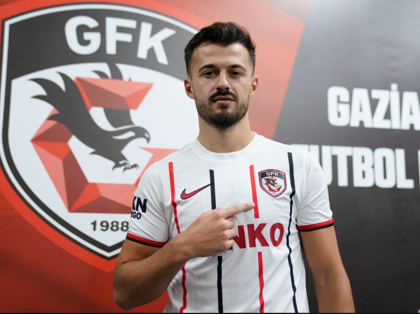 Albian Ajeti shënon golin e parë në Turqi