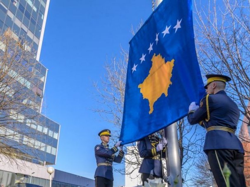 E hëna, ditë zie në Kosovë