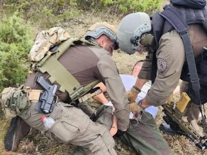 Reagon vëllai i Besim Dajakut: Shteti dje na bëri krenarë, pas më shumë se dy dekadave!