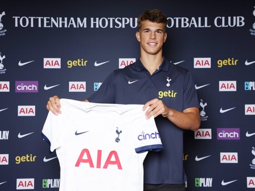 Tottenham zyrtarizon supertalentin e Hajdukut