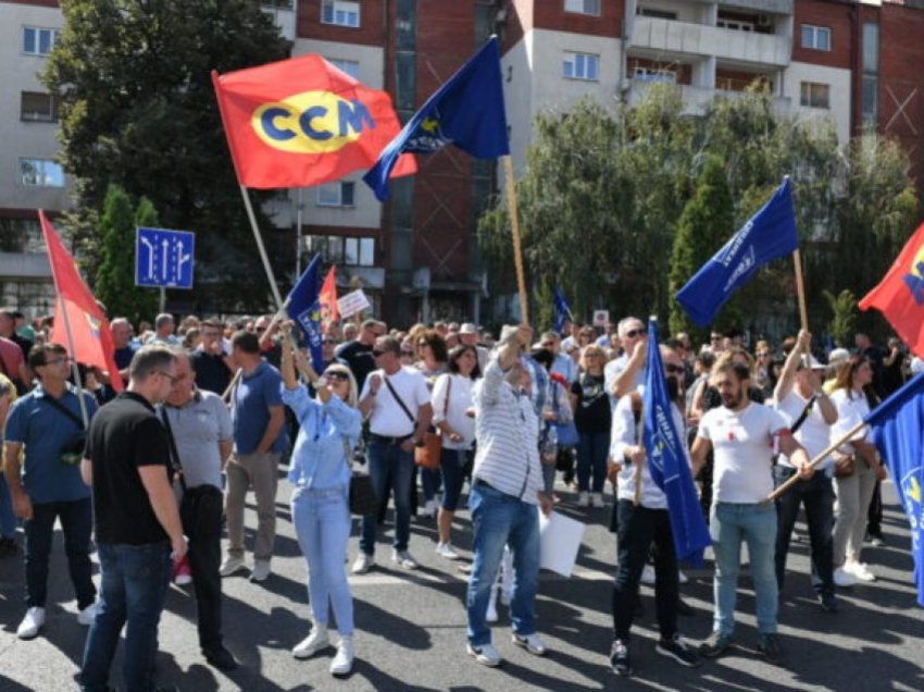 Protestojnë punonjësit e Prokurorisë Publike në Maqedoni, kërkojnë rritje të pagave