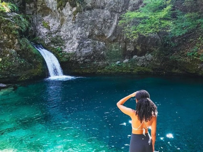 ​“The Travel”: Shqipëria, vendi që të magjeps me ngjyrat e gjalla të vjeshtës