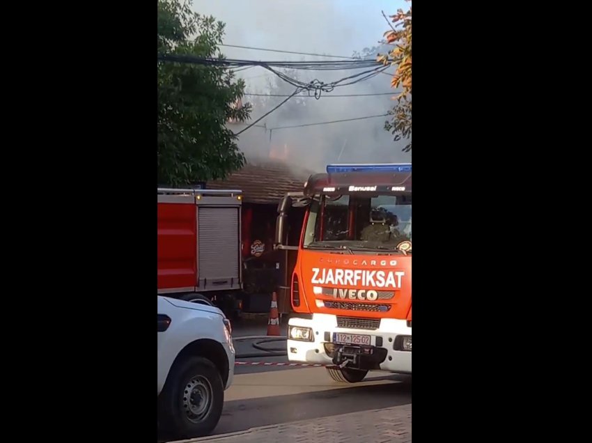 Djegia e lokalit në oborrin e QKUK-së, Policia: S’ka të lënduar