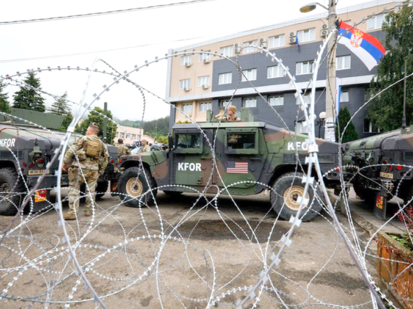 Perëndimi ‘blindon’ Kosovën, NATO i tregon “muskujt” Serbisë dhe Rusisë - ja çfarë ndodhi në mbledhjen urgjente të Stoltenberg