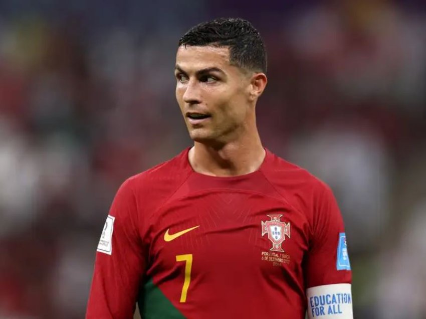 Krevati ku fjeti Ronaldo do të shitet me ofertën e hapur për 5 mijë euro, të ardhurat do të dhurohen për bamirësi