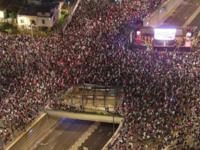 Protestat masive kundër Netanyahu/ Makina përplaset me turmën, 3 të plagosur