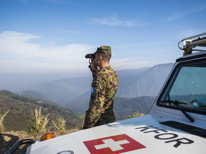 Zvicra rrit numrin e ushtarëve të saj në Kosovë