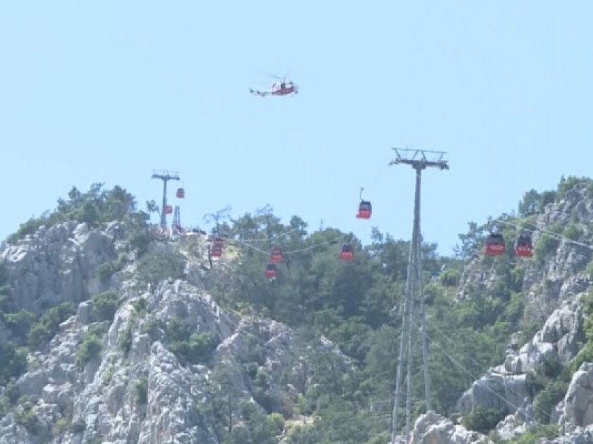 128 pasagjerë shpëtojnë pas aksidentit me teleferik në Turqinë jugore