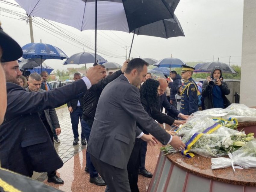 ​Osmani e Konjufca bëjnë thirrje për drejtësi për krimet e kryera gjatë luftës në Kosovë