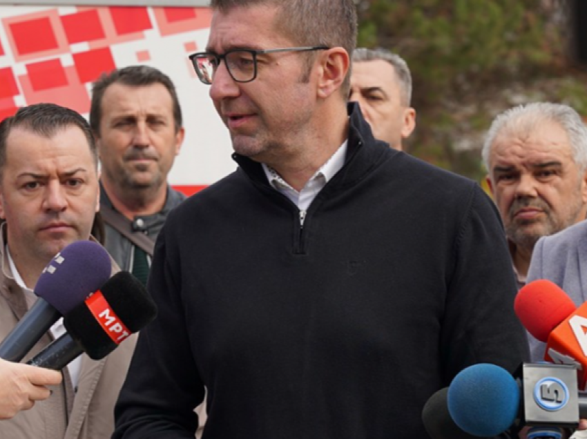 Mickoski: Përfundimi i autostradës Kërçovë-Ohër deri në vitin 2026