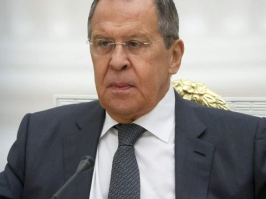 Lavrov: Mbështetja perëndimore për Kievin rrit mundësinë e një luftë bërthamore