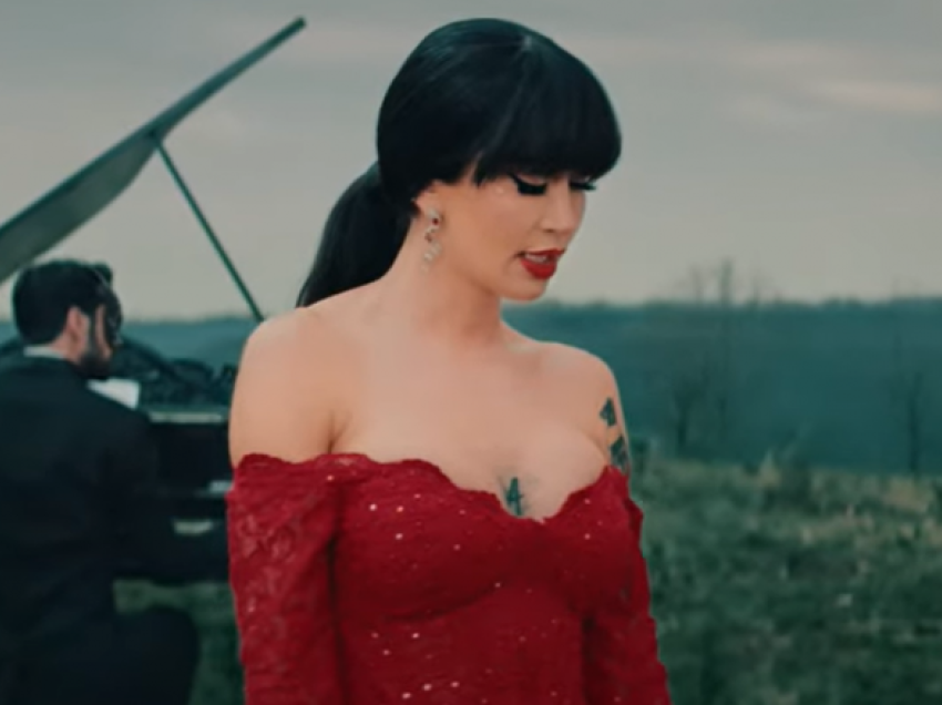 Dafina Zeqiri sjell frymëzim me këngën e re “Ku ma le forcën”