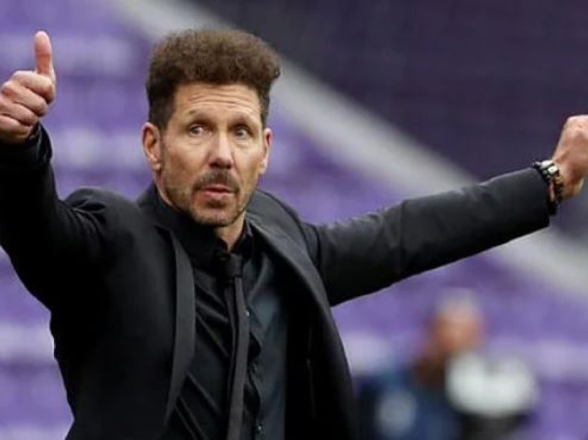 Simeone një hap larg goditjes së bujshme