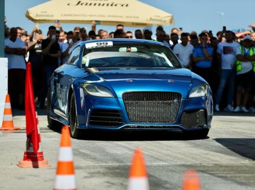 Skender Potera vazhdon “të bëjë ligjin” në Drag Race