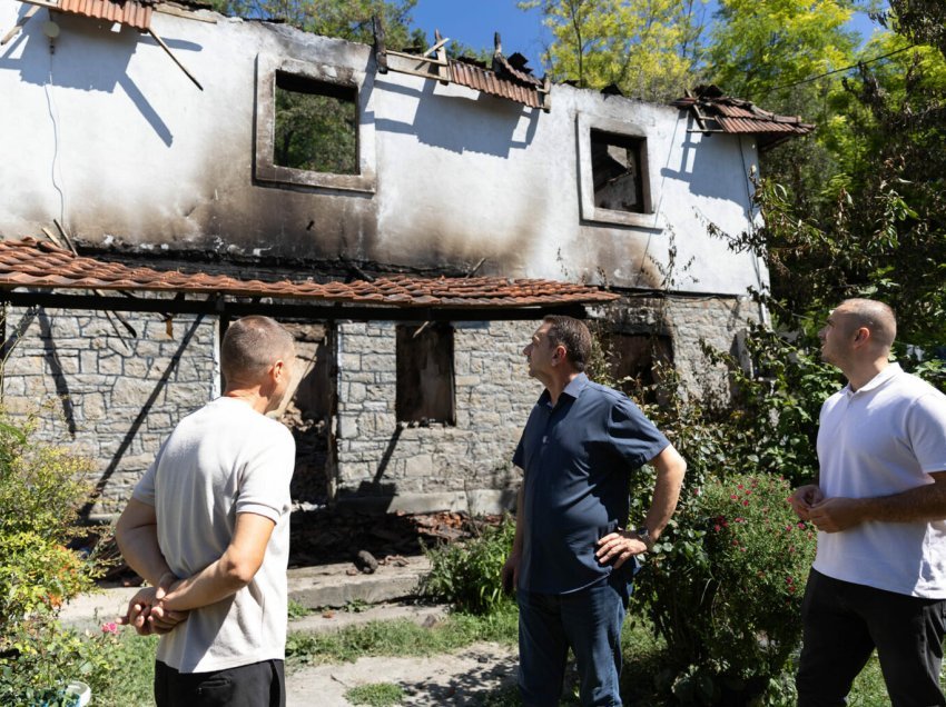 Nura viziton familjen që i’u djeg shtëpia, thotë se Komuna do t’i mbuloj shpenzimet e qirasë 