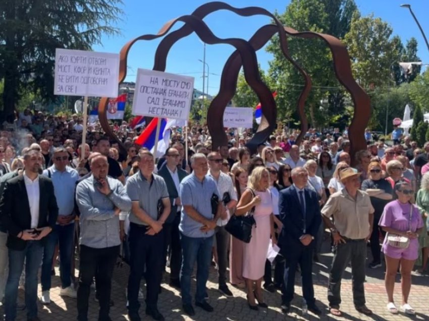 “Politikanët problematikë të Serbisë”, eksperti zbardh prapaskenat e protestës dhe arrestimeve në veri – paralajmëron Kosovën!