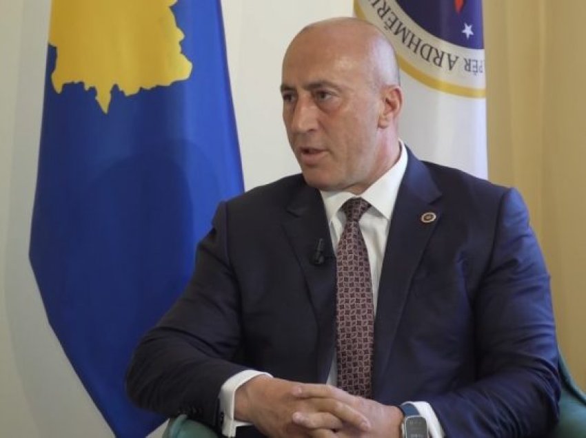 Haradinaj: Nxënësve duhet t’iu sigurohen librat falas, të mos maltretohen me procedura të panevojshme