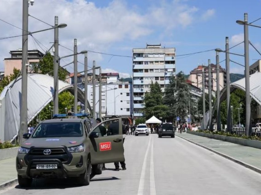 KFOR-i thotë se vendimi për hapjen e Urës së Ibrit duhet të merret në kuadër të dialogut