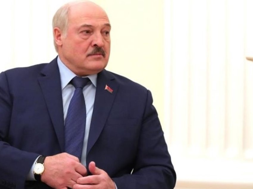 Kërcënon Lukashenko: Bjellorusia mund të përdor armë bërthamore nëse shkelen kufijtë nga një armik