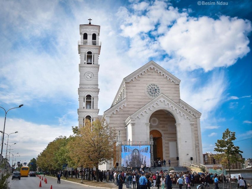 Në Katedralen “Shën Nënë Tereza”