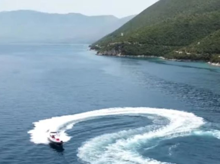 Përplasi për vdekje 19-vjeçarin me Jet Ski në Velipojë nën efektin e alkoolit, arrestohet italiani