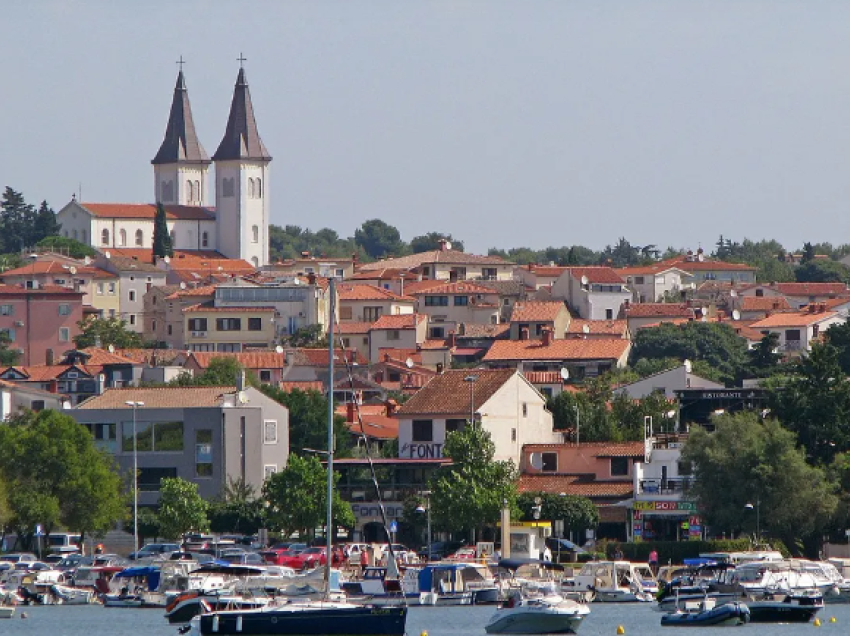 3 ukrainas të dyshuar për zjarrvënie në portin e Kroacisë