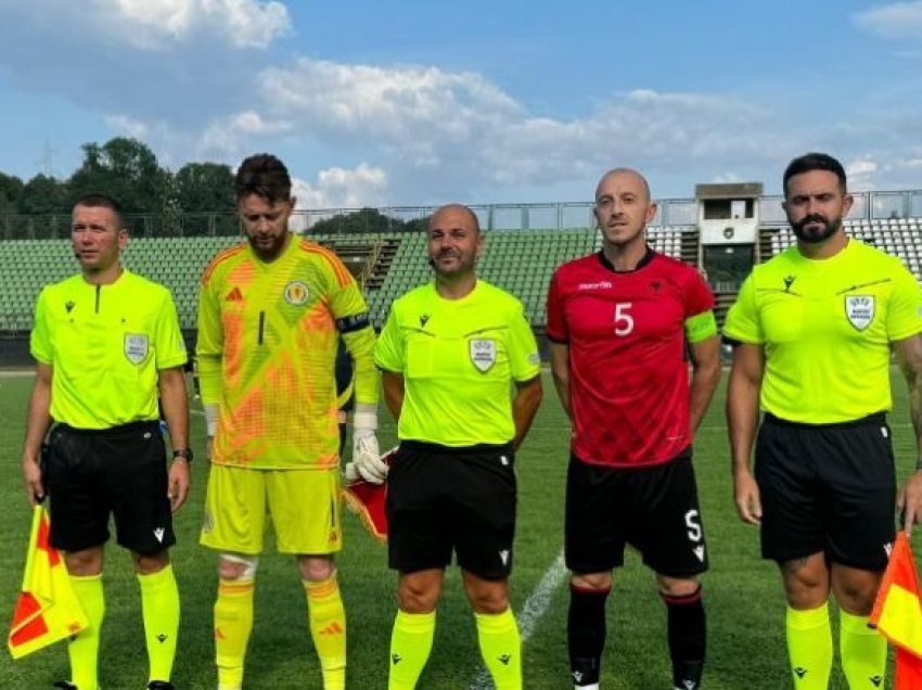 Shqipëria e futbollit amator barazon