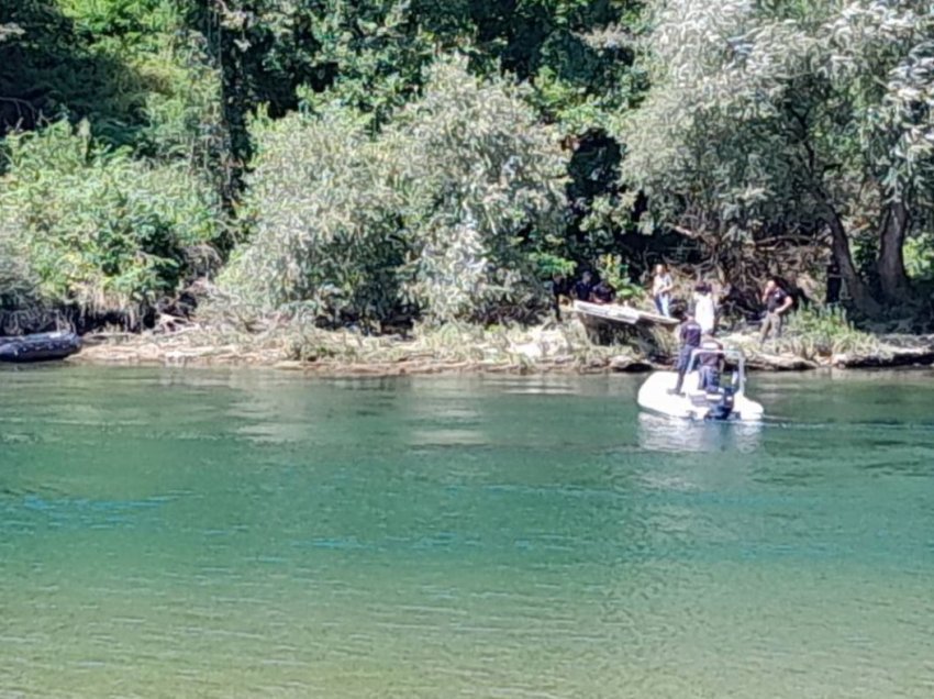 Gjenden tetë trupa të mbytur pas fundosjes së anijes në Drinë