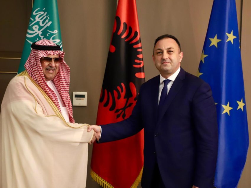 Ministri Hoxha pret kreun e Inteligjencës së Përgjithshme të Arabisë Saudite: Dakordësi për shkëmbim eksperiencash e informacioni