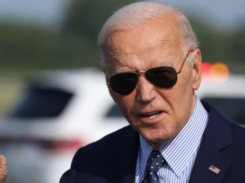 Biden bisedon me Zelenskyn, e njofton për ndihmë të re ushtarake për Ukrainën