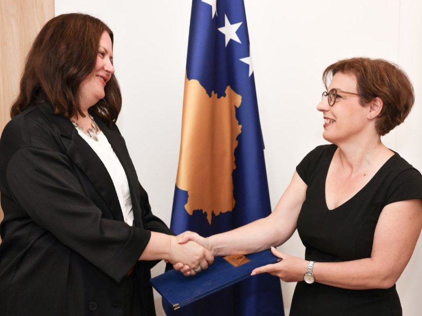 Gërvalla vlerëson lart ambasadoren e re të Kosovës në Portugali