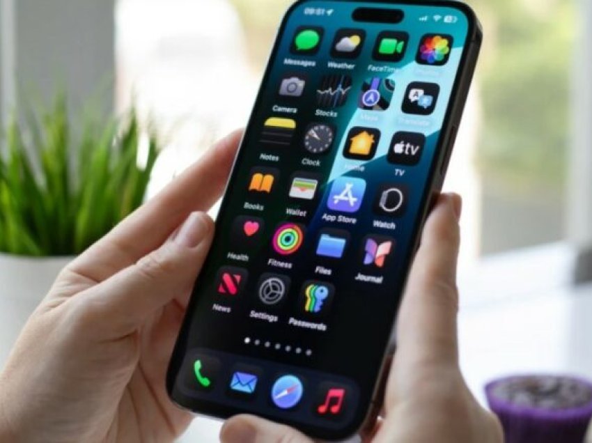 Zbulohet një gabim i ri në iOS: Futja e këtyre katër karaktereve mund të prishë iPhone tuaj
