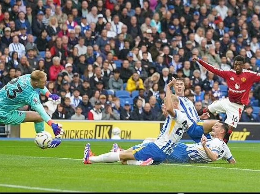 Manchester Utd tronditet në kohën shtesë, Brighton feston