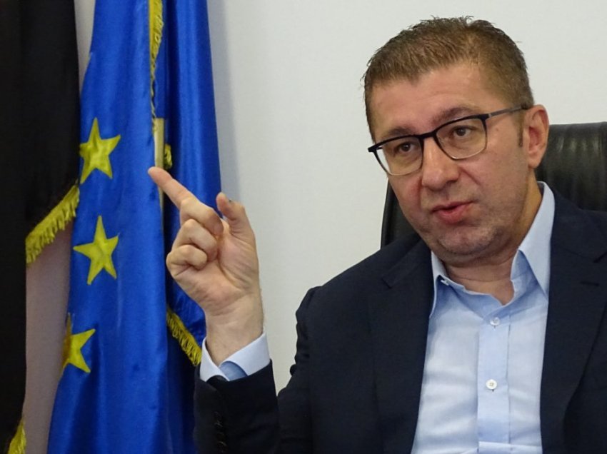 Mickoski: Ish-funksionarë që kanë miliona po përpiqen të mobilizojnë njerëz dhe ta prishin harmoninë ndëretnike