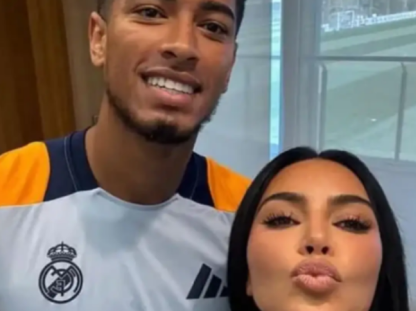 Kim Kardashian u takua me Jude Bellingham në qendrën stërvitore të Real Madridit